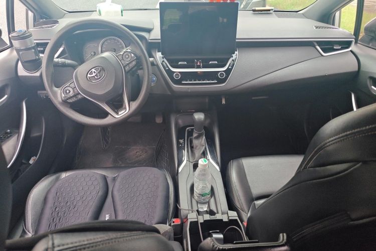 Used Toyota Levin 2022 Dual-Engine 1.8H E-CVT Luxury Edition Center Console