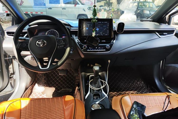 Used Toyota Levin 2022 185T CVT Luxury Edition Center Console