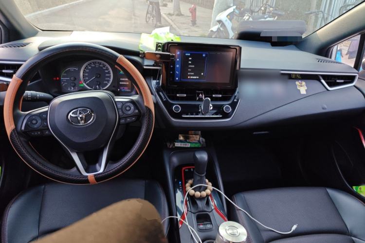 Used Toyota Levin 2022 Dual-Motor 1.8H E-CVT Sport Edition Center Console