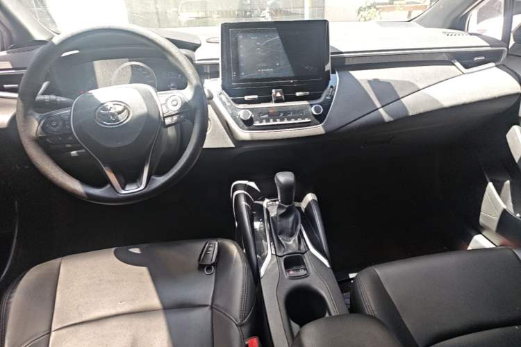 Used Toyota Levin 2022 185T CVT Luxury Edition Center Console