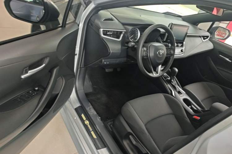 Used Toyota Levin 2022 185T CVT Luxury Edition Driver Seat