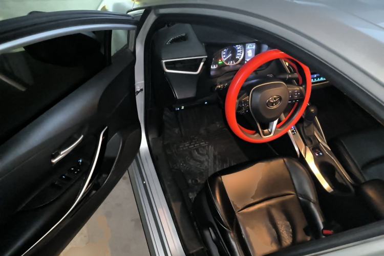 Used Toyota Levin 2022 Dual-Motor 1.8H E-CVT Leading Edition Driver Seat