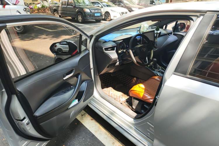 Used Toyota Levin 2022 185T CVT Luxury Edition Driver Seat