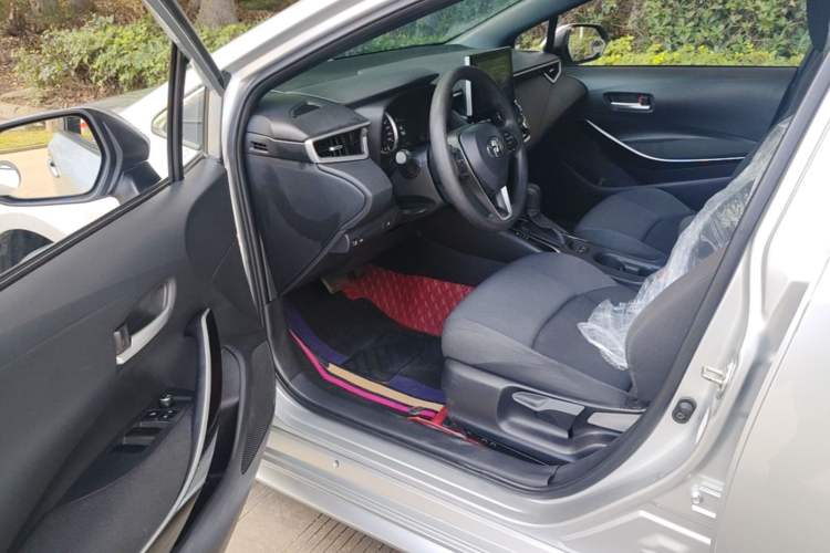 Used Toyota Levin 2022 Dual-Engine 1.8H E-CVT Luxury Edition Driver Seat