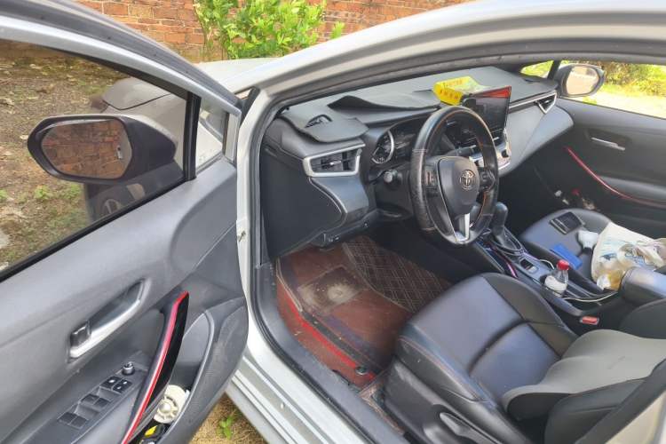 Used Toyota Levin 2022 Dual-Motor 1.8H E-CVT Sport Edition Driver Seat