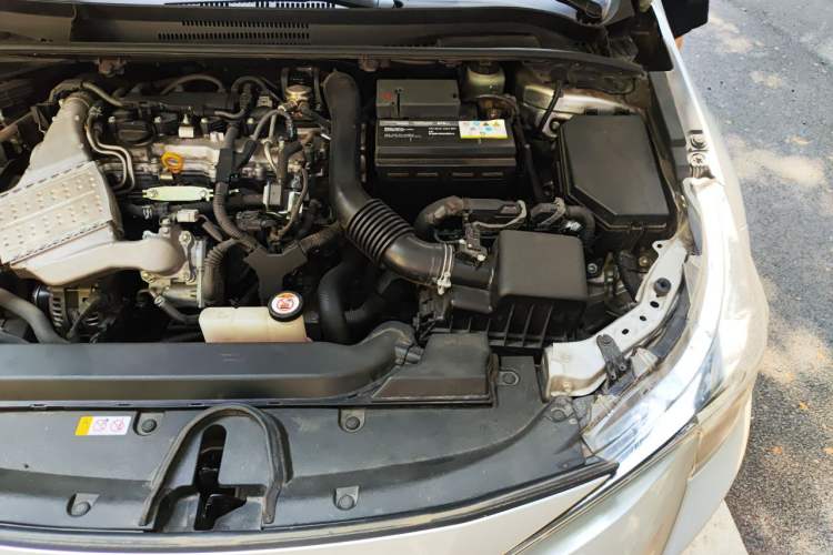 Used Toyota Levin 2022 185T CVT Luxury Edition Engine Bay Left