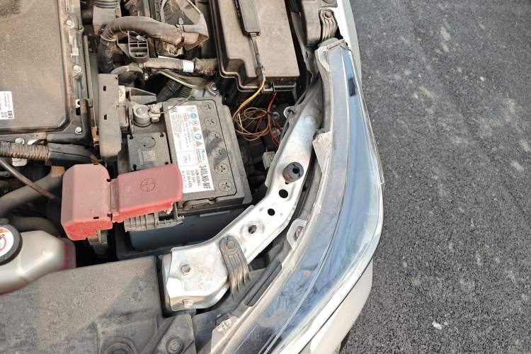 Used Toyota Levin 2022 Dual-Motor 1.8H E-CVT Sport Edition Engine Bay Left