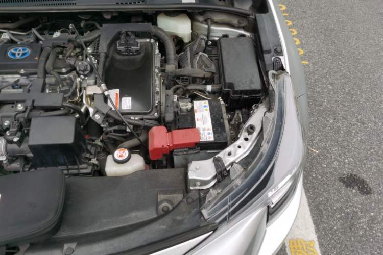 Used Toyota Levin 2022 Dual-Motor 1.8H E-CVT Leading Edition Engine Bay Left