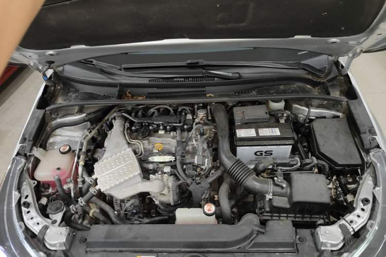 Used Toyota Levin 2022 185T CVT Sport Edition Engine Bay