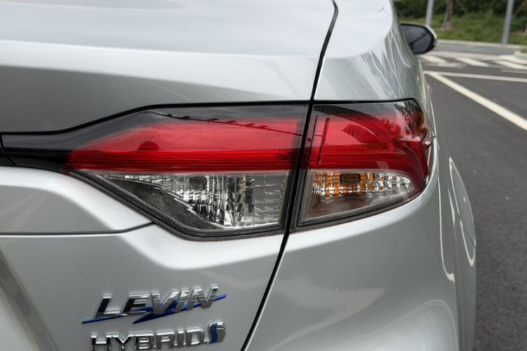 Used Toyota Levin 2022 Dual-Engine 1.8H E-CVT Luxury Edition Exterior 4