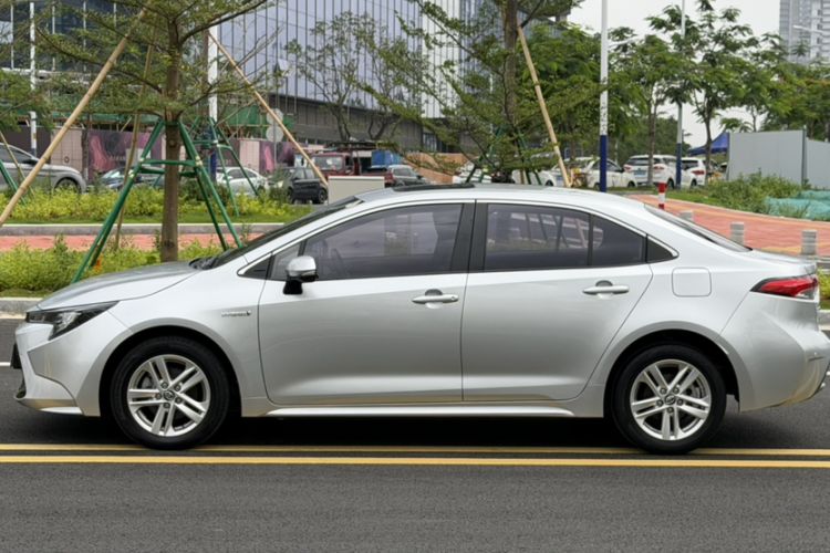 Used Toyota Levin 2022 Dual-Engine 1.8H E-CVT Luxury Edition Exterior 7