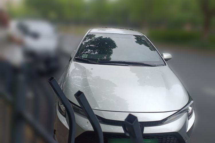 Used Toyota Levin 2022 Dual-Motor 1.8H E-CVT Progressive Edition Front Right 45 Deg