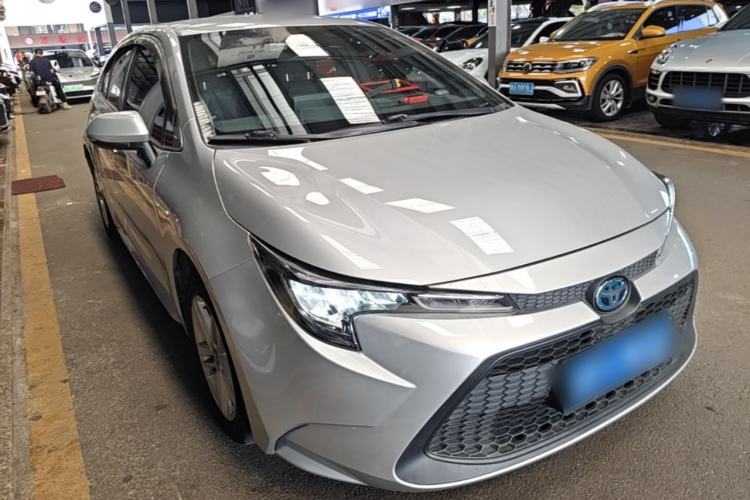 Used Toyota Levin 2022 Dual-Motor 1.8H E-CVT Leading Edition Front Right 45 Deg