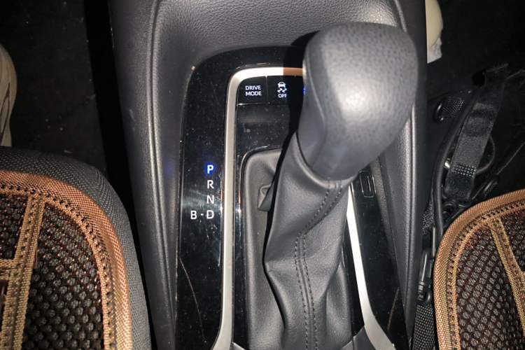 Used Toyota Levin 2022 Dual-Engine 1.8H E-CVT Luxury Edition Gear Lever