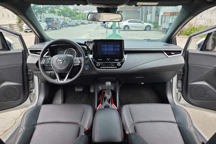 Used Toyota Levin 2022 Dual-Motor 1.8H E-CVT Sport Edition Interior 3