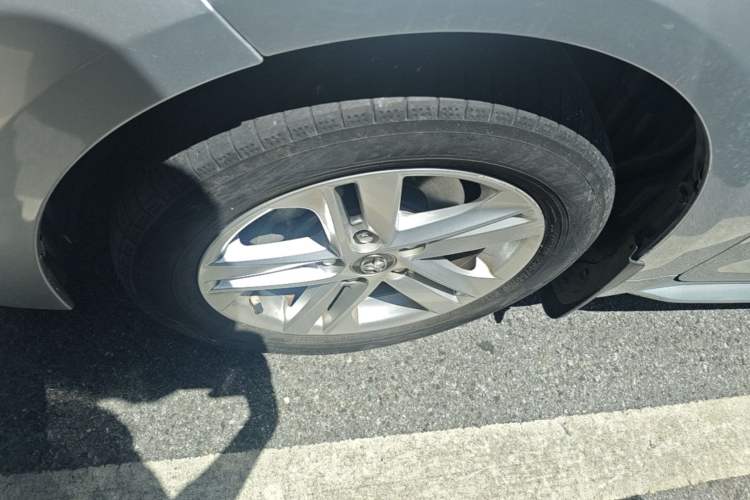 Used Toyota Levin 2022 185T CVT Luxury Edition Left Front Wheel Hub