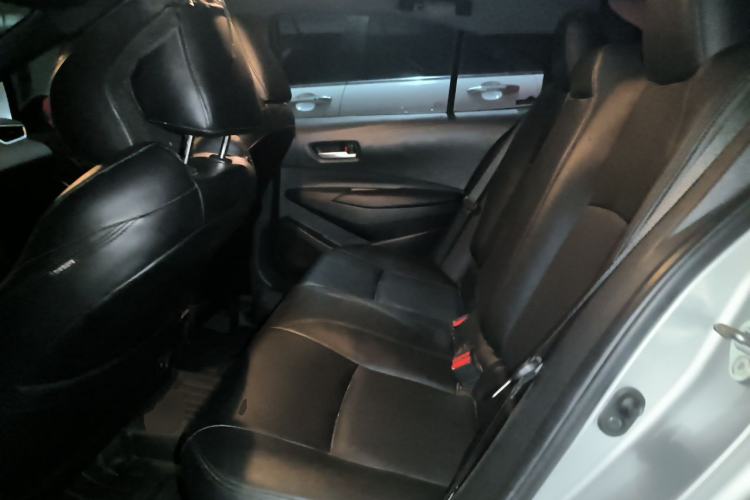 Used Toyota Levin 2022 Dual-Motor 1.8H E-CVT Leading Edition Left Rear Seat