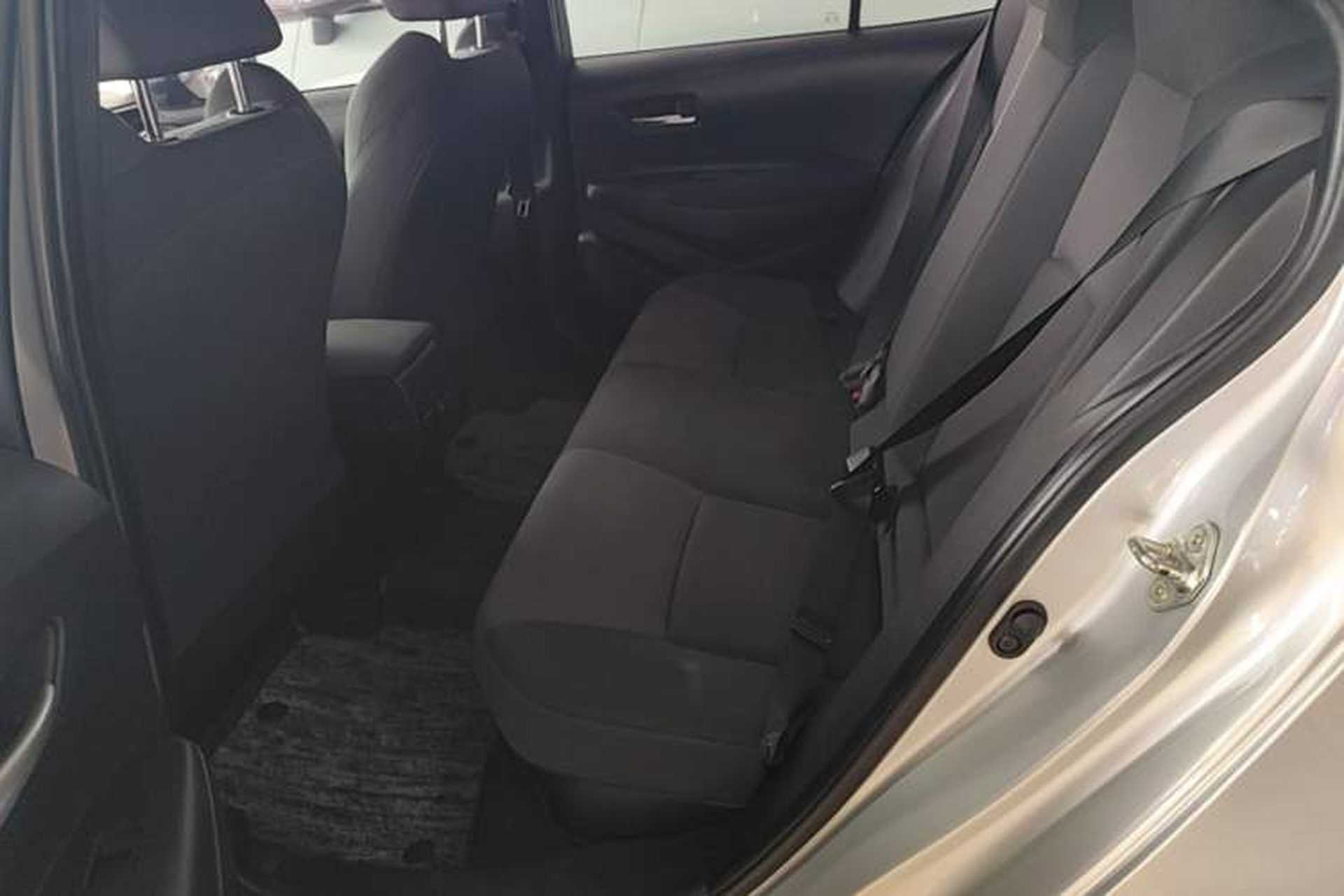 Used Toyota Levin 2022 Dual-Motor 1.8H E-CVT Leading Edition Left Rear Seat