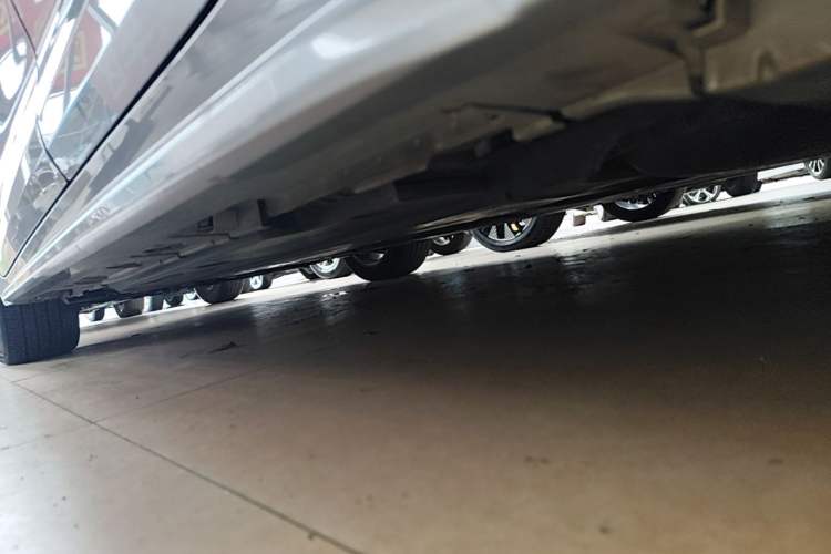 Used Toyota Levin 2022 Dual-Motor 1.8H E-CVT Leading Edition Left Side Sill