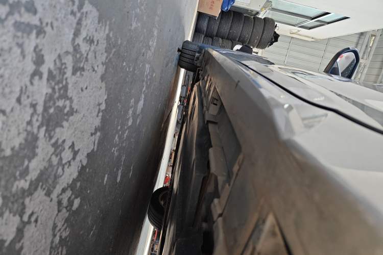 Used Toyota Levin 2022 Dual-Motor 1.8H E-CVT Leading Edition Left Side Sill