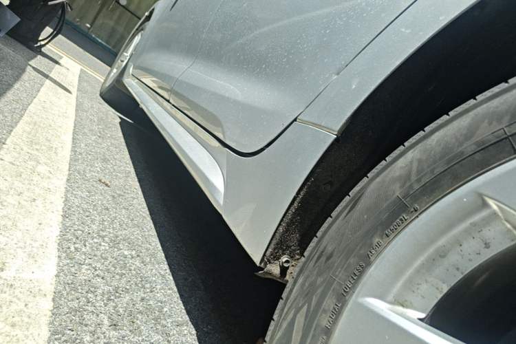 Used Toyota Levin 2022 185T CVT Luxury Edition Left Side Sill