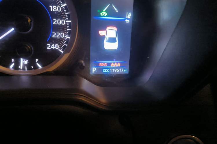 Used Toyota Levin 2022 Dual-Motor 1.8H E-CVT Leading Edition Odometer Close Up