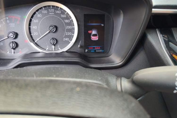 Used Toyota Levin 2022 185T CVT Luxury Edition Odometer Close Up