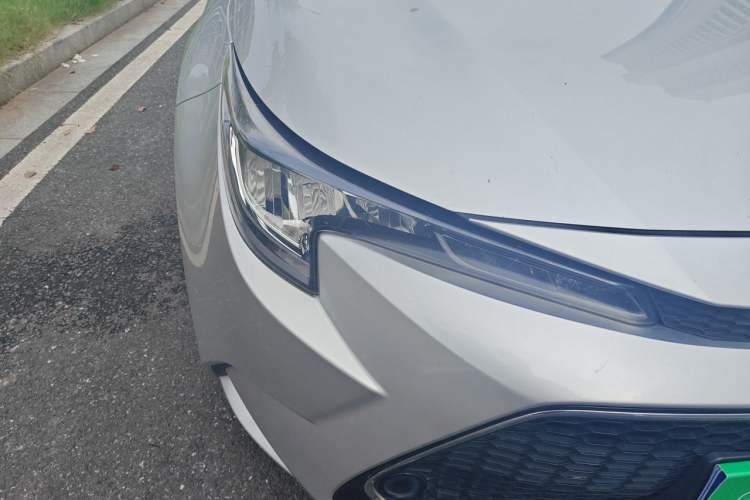 Used Toyota Levin 2022 Dual-Engine 1.8H E-CVT Luxury Edition Right Front Headlight