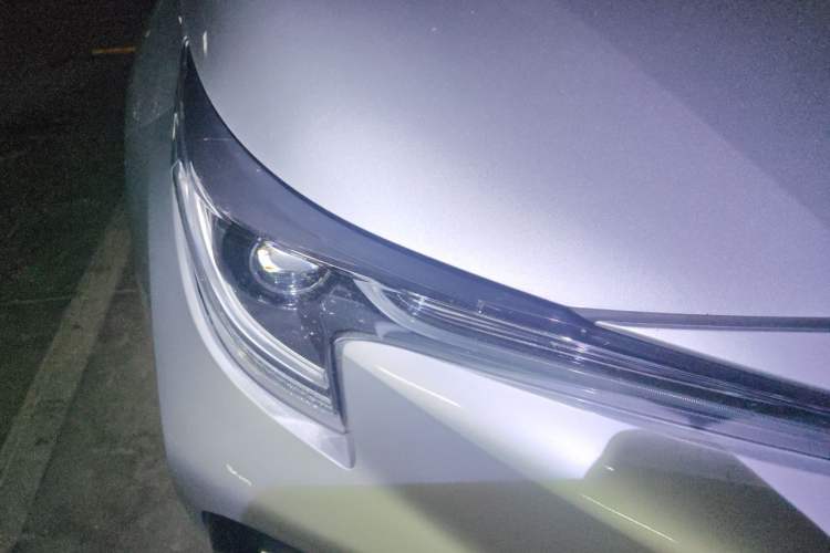 Used Toyota Levin 2022 Dual-Motor 1.8H E-CVT Sport Edition Right Front Headlight