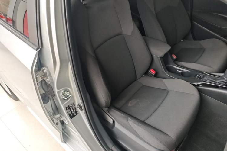 Used Toyota Levin 2022 185T CVT Luxury Edition Right Front Seat