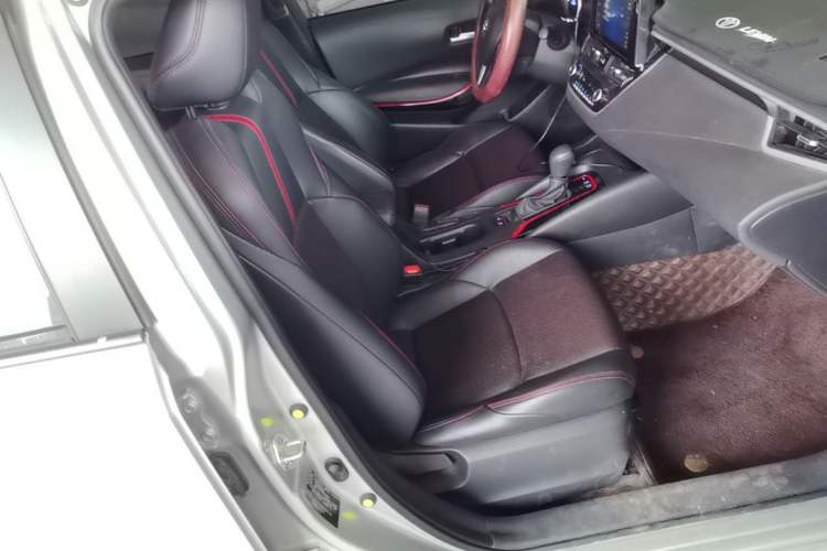 Used Toyota Levin 2022 185T CVT Sport Edition Right Front Seat