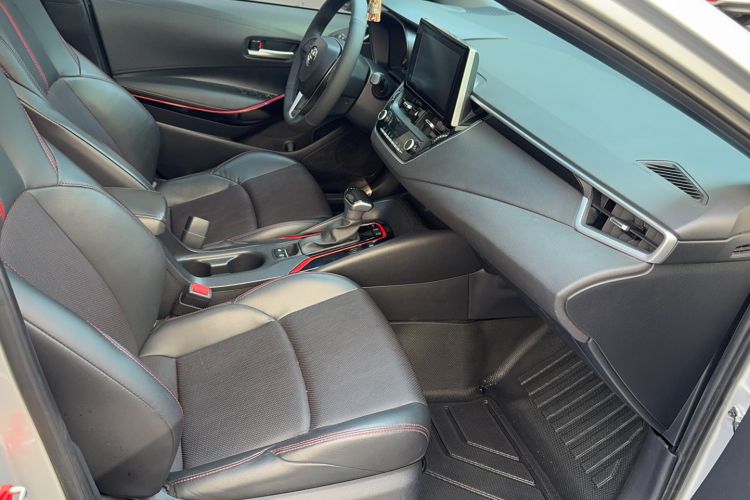 Used Toyota Levin 2022 185T CVT Sport Edition Right Front Seat