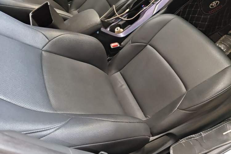 Used Toyota Levin 2022 Dual-Motor 1.8H E-CVT Leading Edition Right Front Seat