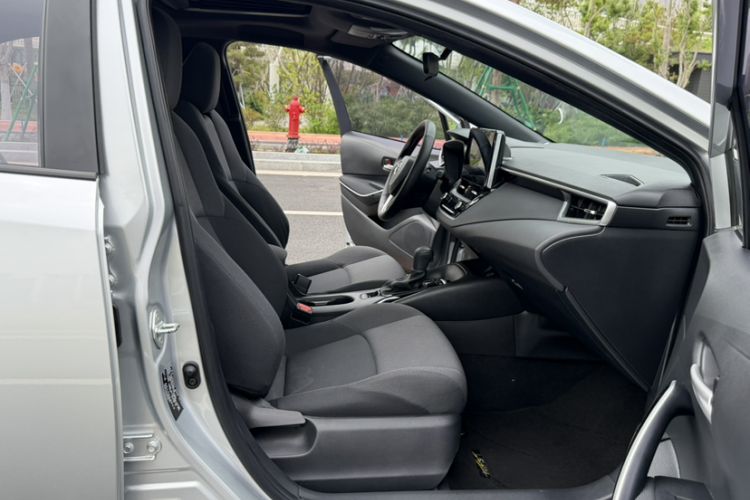 Used Toyota Levin 2022 Dual-Engine 1.8H E-CVT Luxury Edition Right Front Seat