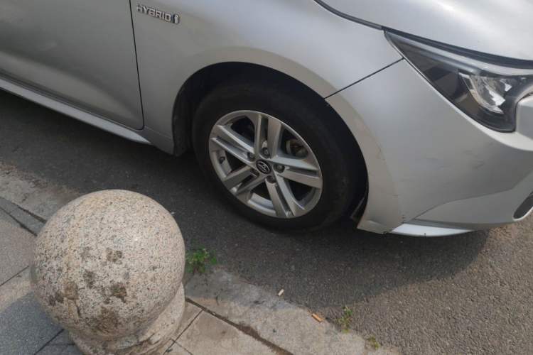 Used Toyota Levin 2022 Dual-Motor 1.8H E-CVT Leading Edition Right Front Wheel Hub