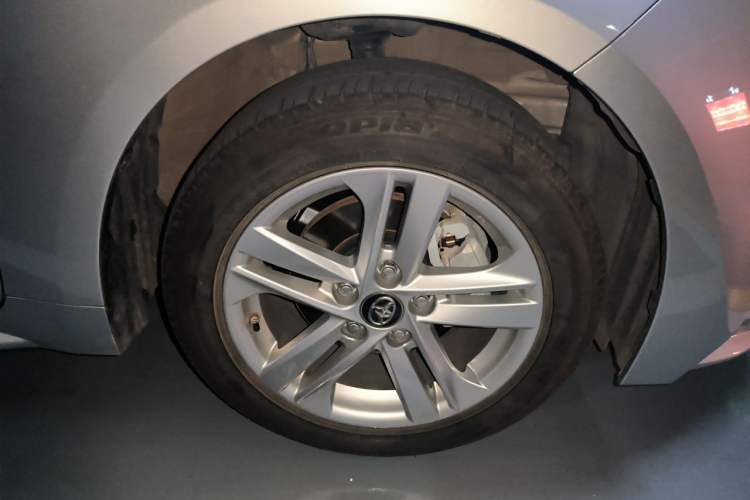 Used Toyota Levin 2022 Dual-Engine 1.8H E-CVT Luxury Edition Right Front Wheel Hub