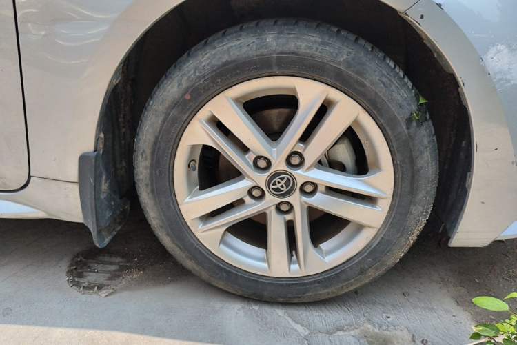Used Toyota Levin 2022 TNGA 1.5L CVT Progressive Edition Right Front Wheel Hub