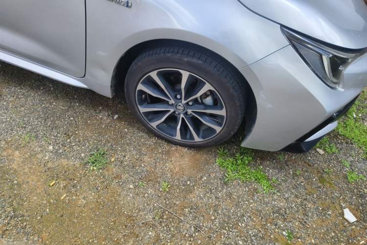 Used Toyota Levin 2022 Dual-Motor 1.8H E-CVT Sport Edition Right Front Wheel Hub