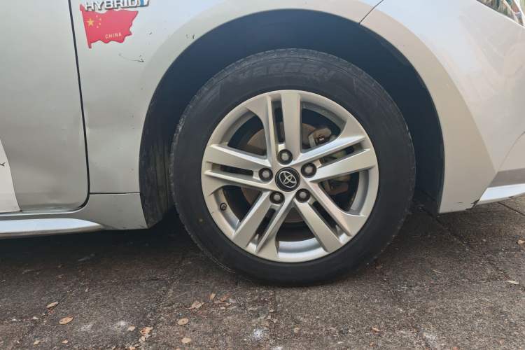Used Toyota Levin 2022 Dual-Motor 1.8H E-CVT Progressive Edition Right Front Wheel Hub