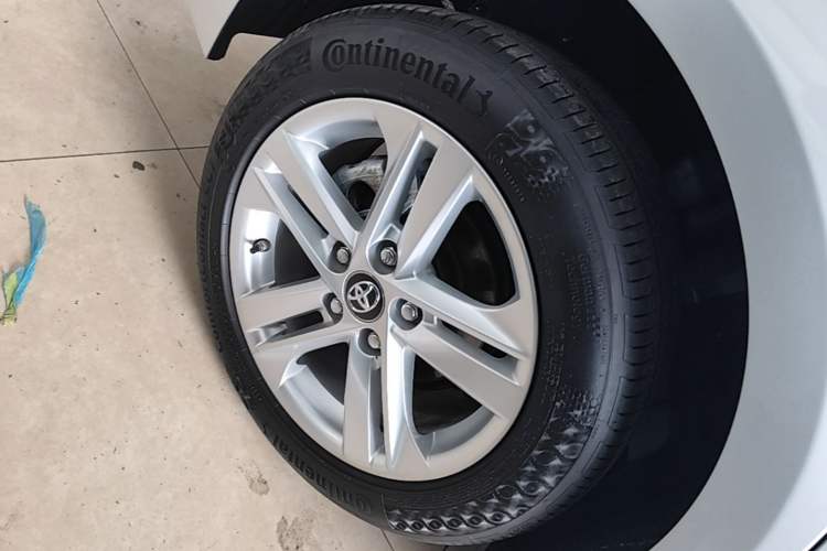 Used Toyota Levin 2022 Dual-Motor 1.8H E-CVT Leading Edition Right Rear Wheel Hub