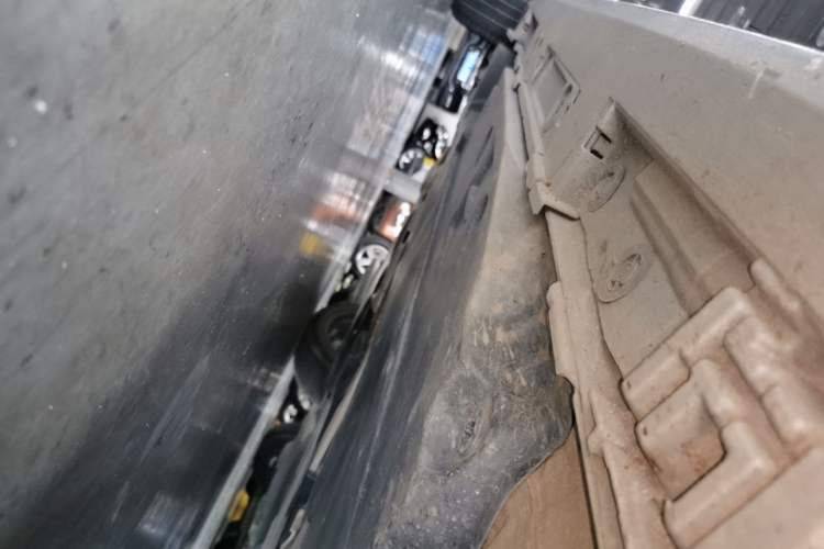Used Toyota Levin 2022 Dual-Motor 1.8H E-CVT Sport Edition Right Side Sill