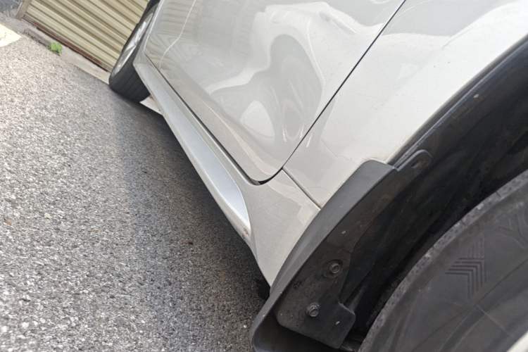 Used Toyota Levin 2022 185T CVT Luxury Edition Right Side Sill