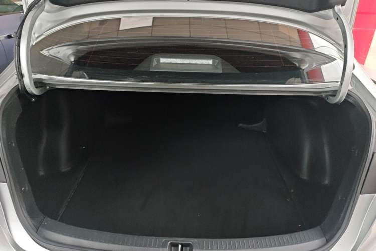Used Toyota Levin 2022 185T CVT Luxury Edition Trunk