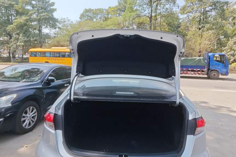 Used Toyota Levin 2022 185T CVT Luxury Edition Trunk