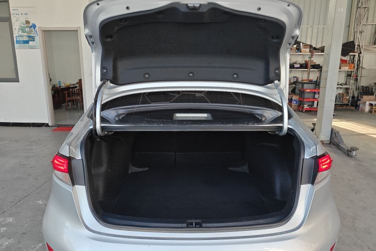 Used Toyota Levin 2022 Dual-Motor 1.8H E-CVT Leading Edition Trunk
