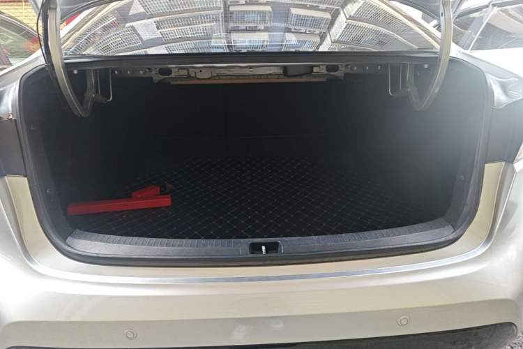 Used Toyota Levin 2022 185T CVT Luxury Edition Trunk