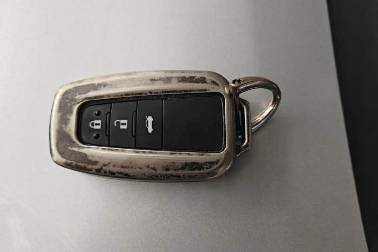 Used Toyota Levin 2022 Dual-Engine 1.8H E-CVT Luxury Edition Vehicle Key