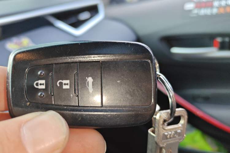 Used Toyota Levin 2022 Dual-Motor 1.8H E-CVT Sport Edition Vehicle Key
