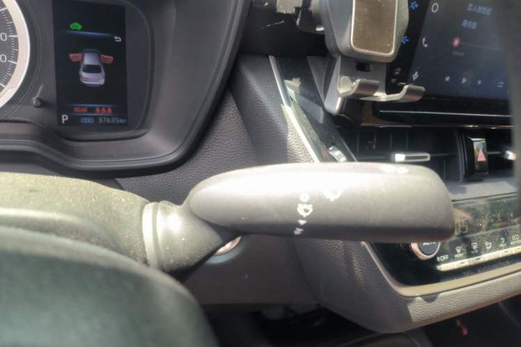 Used Toyota Levin 2022 Dual-Engine 1.8H E-CVT Luxury Edition Vehicle Key