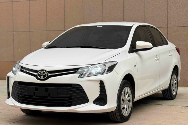 Ojetý Toyota Levin 2022 185T CVT Luxury Edition Guazi used car, China used car export, Used car for sale, Used cars, Cheapest cars for sale